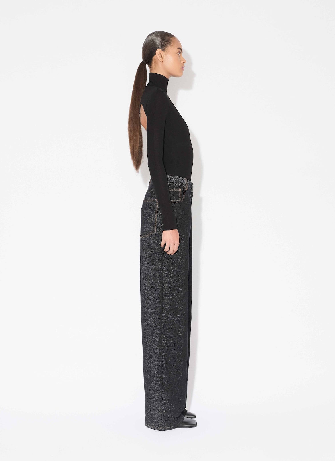 DENIM KNIT LOOSE PANTS ALAÏA BLACK/WHITE DENIM KNIT LOOSE PANTS